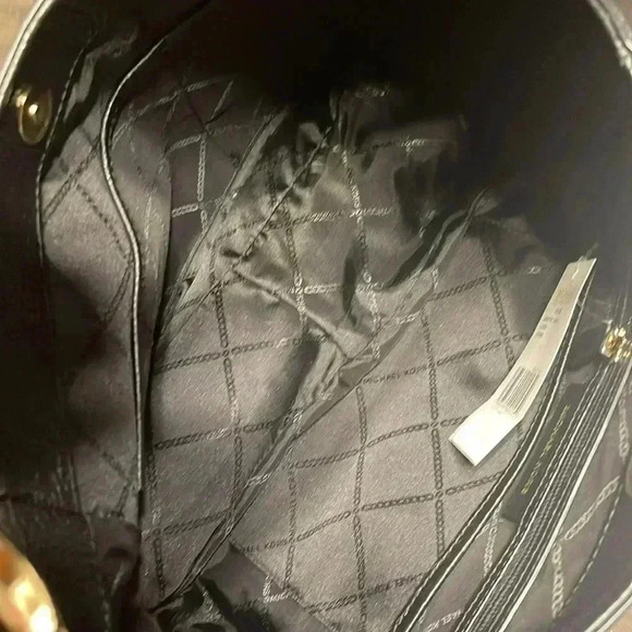 NWT Michael Kors Fulton Shoulder Bag - Picture 7 of 10